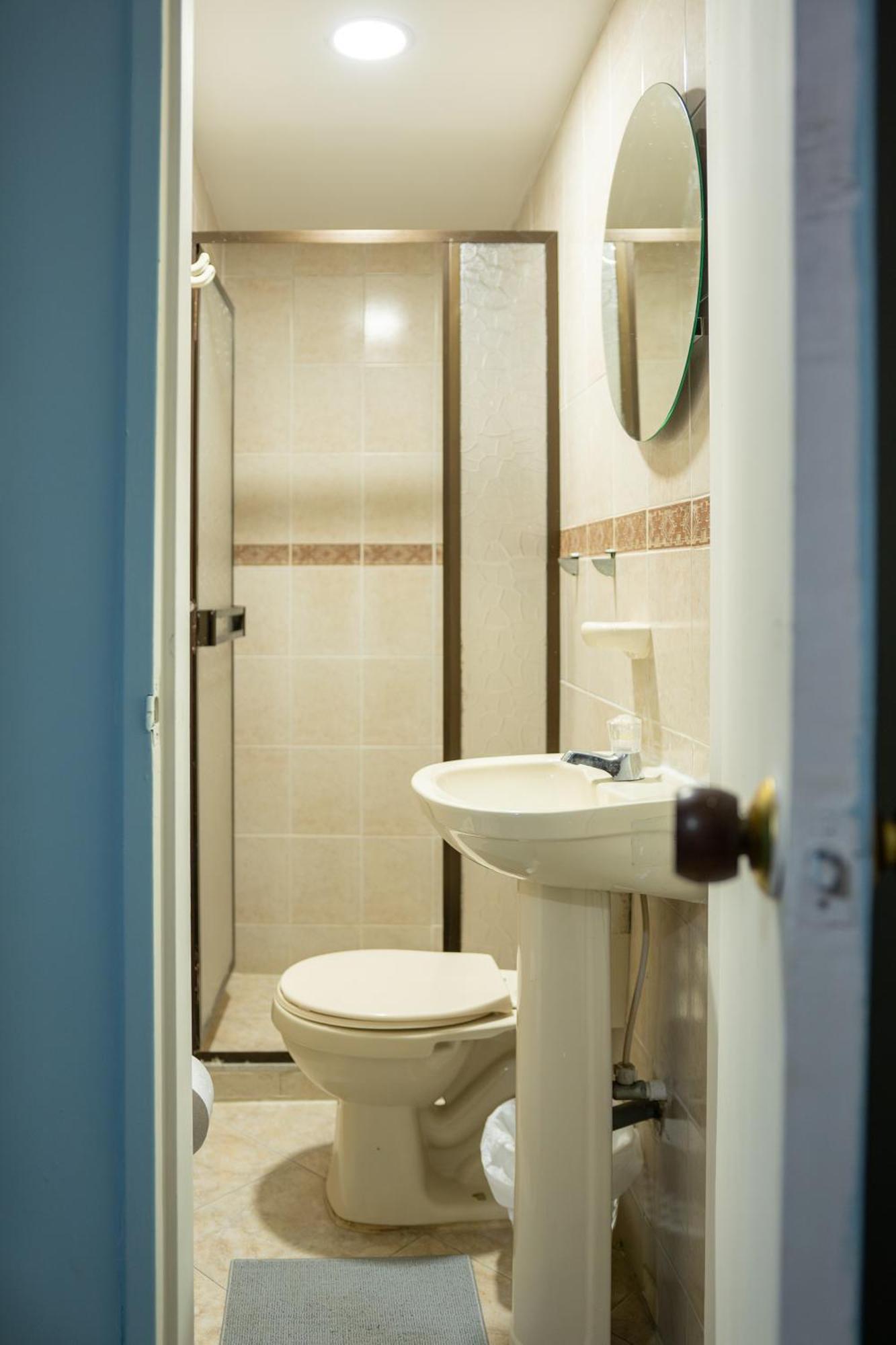 Amoblada Sector Laureles, Estadio Capacidad Max 2 Personas Apartamento Medellín